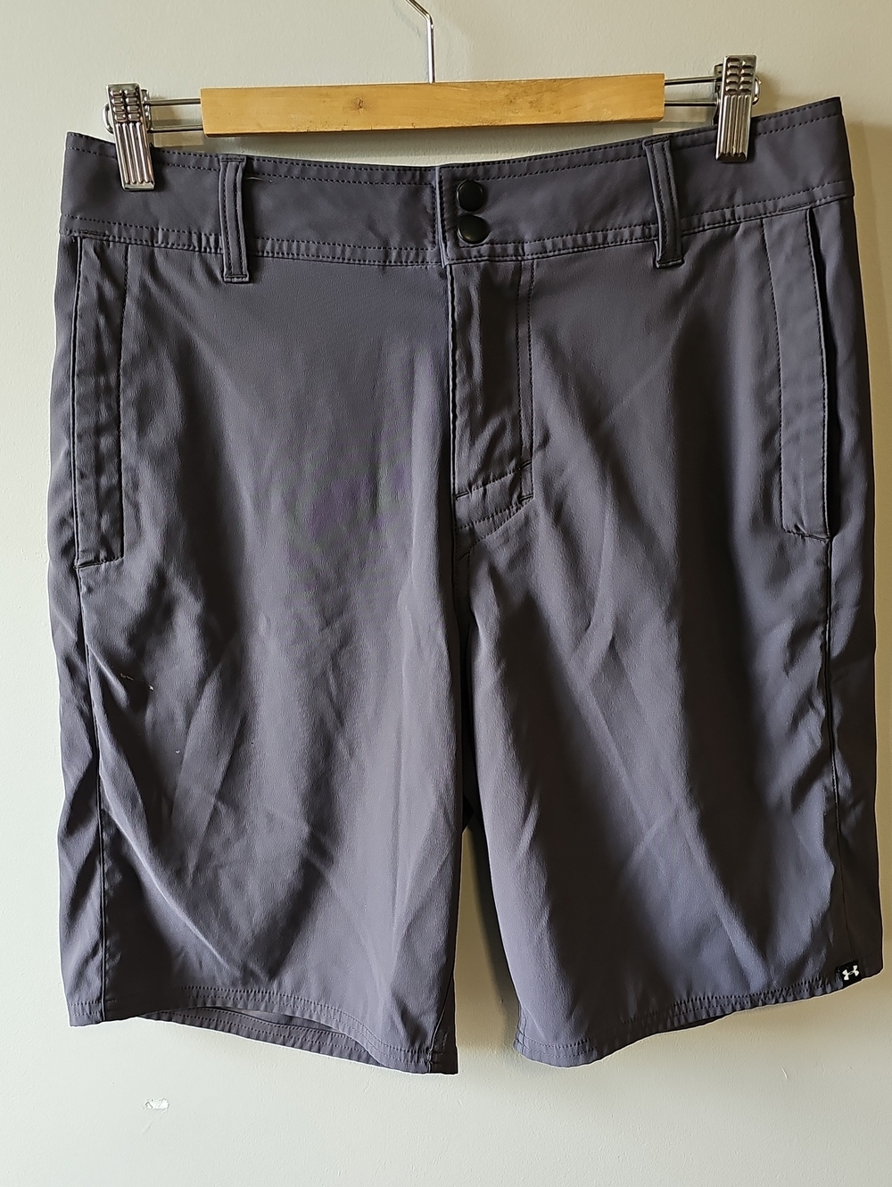 Under Armour Medium Loose Fit Charcoal Athletic Shorts